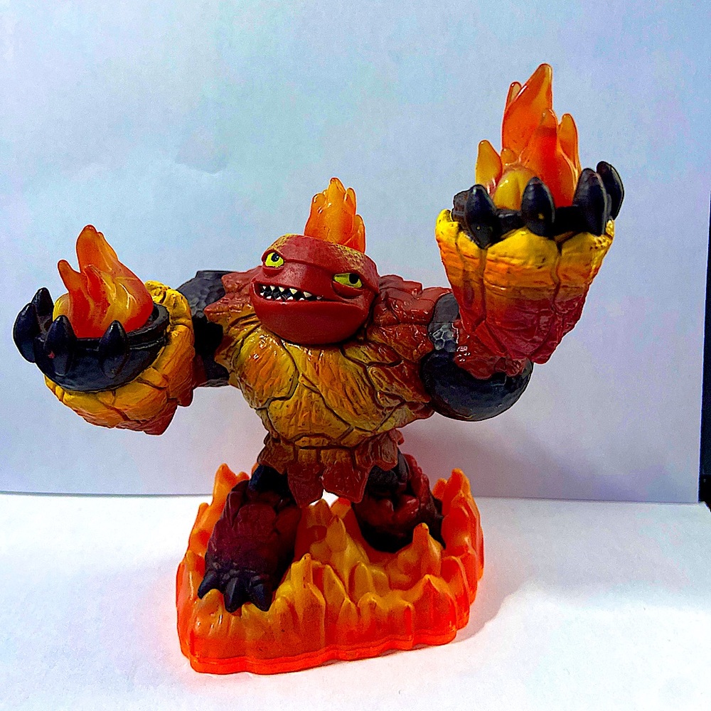Hot Head skylanders actions figure
